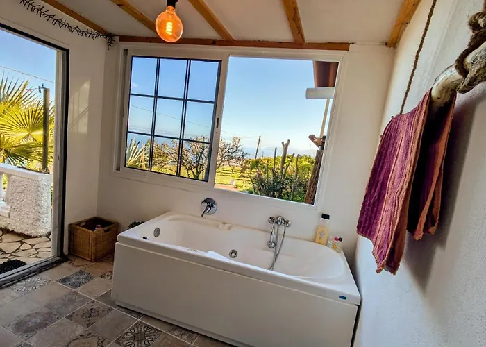 Vakantiehuis La Bodeguita Byinmoviva7 *